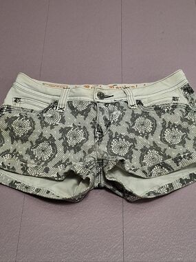 Rock Revival Shorts Spiderweb Printed Size 29 Color H12 Irina Style RJ8204H12S